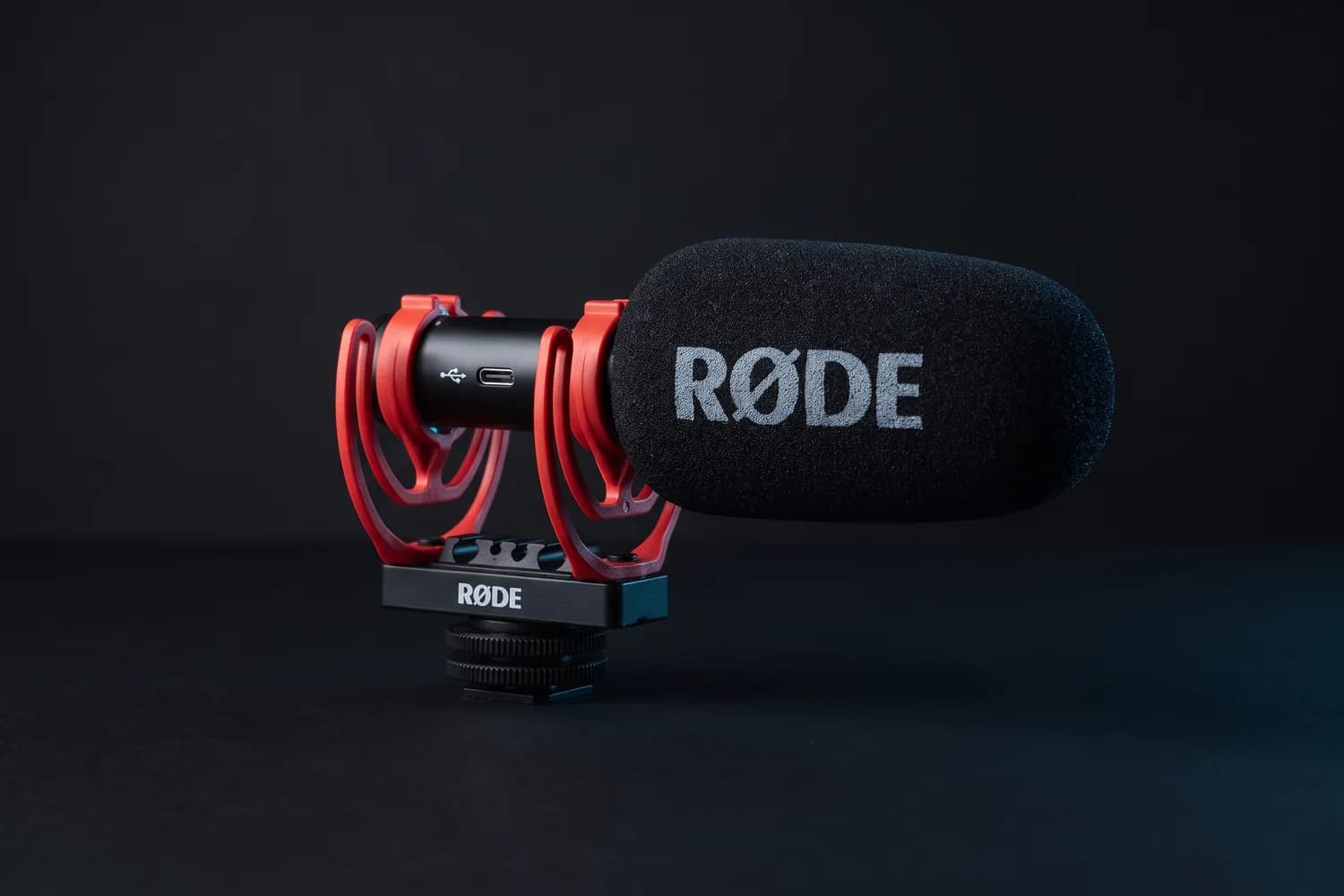 RØDE VideoMic GO II with its red shock mount